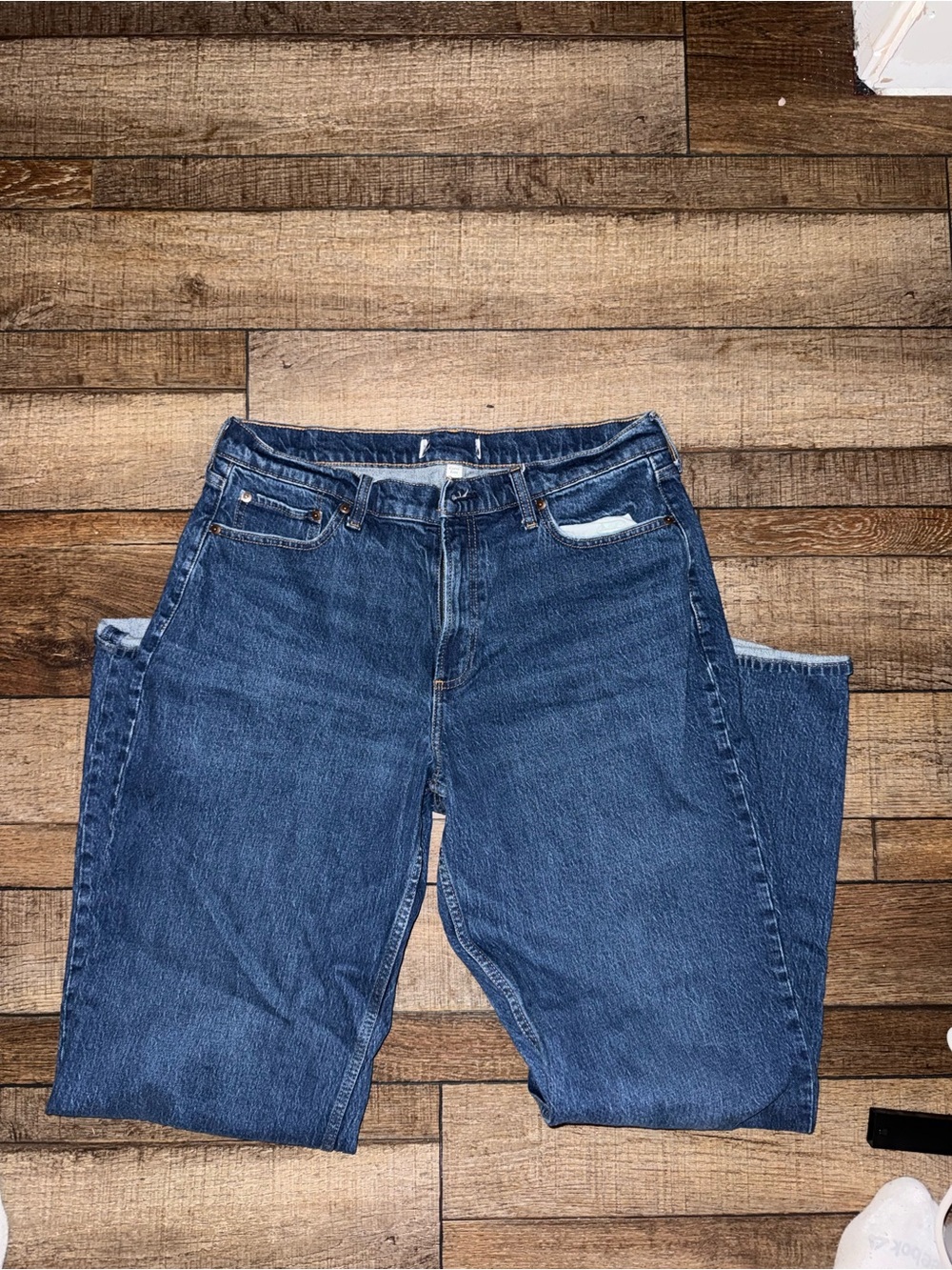 Low rise baggy dark wash jeans - Picture 3 of 3